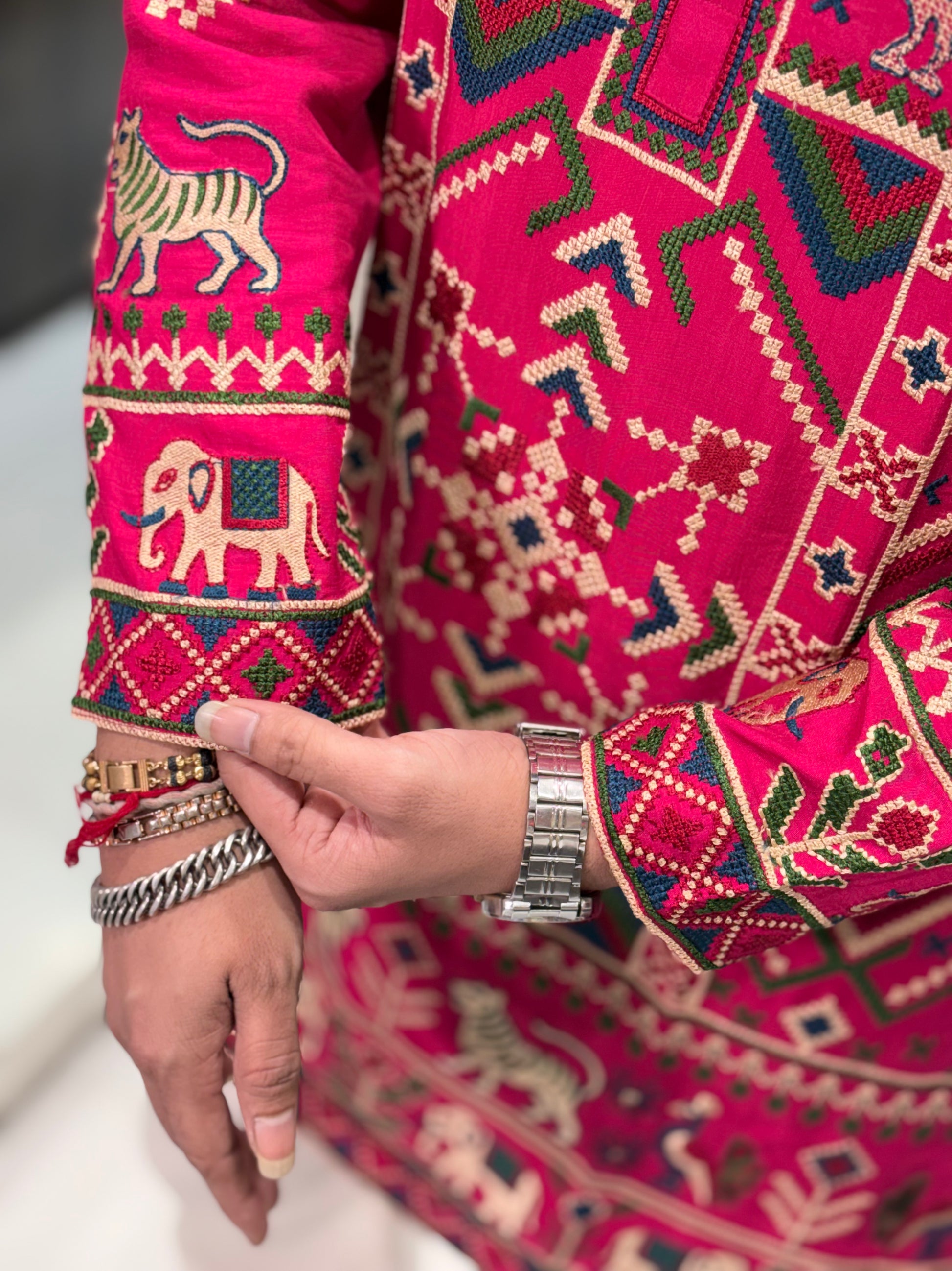 Premium Multicolour Embroidered Silk Kurta – Traditional Animal & Geometric Motif