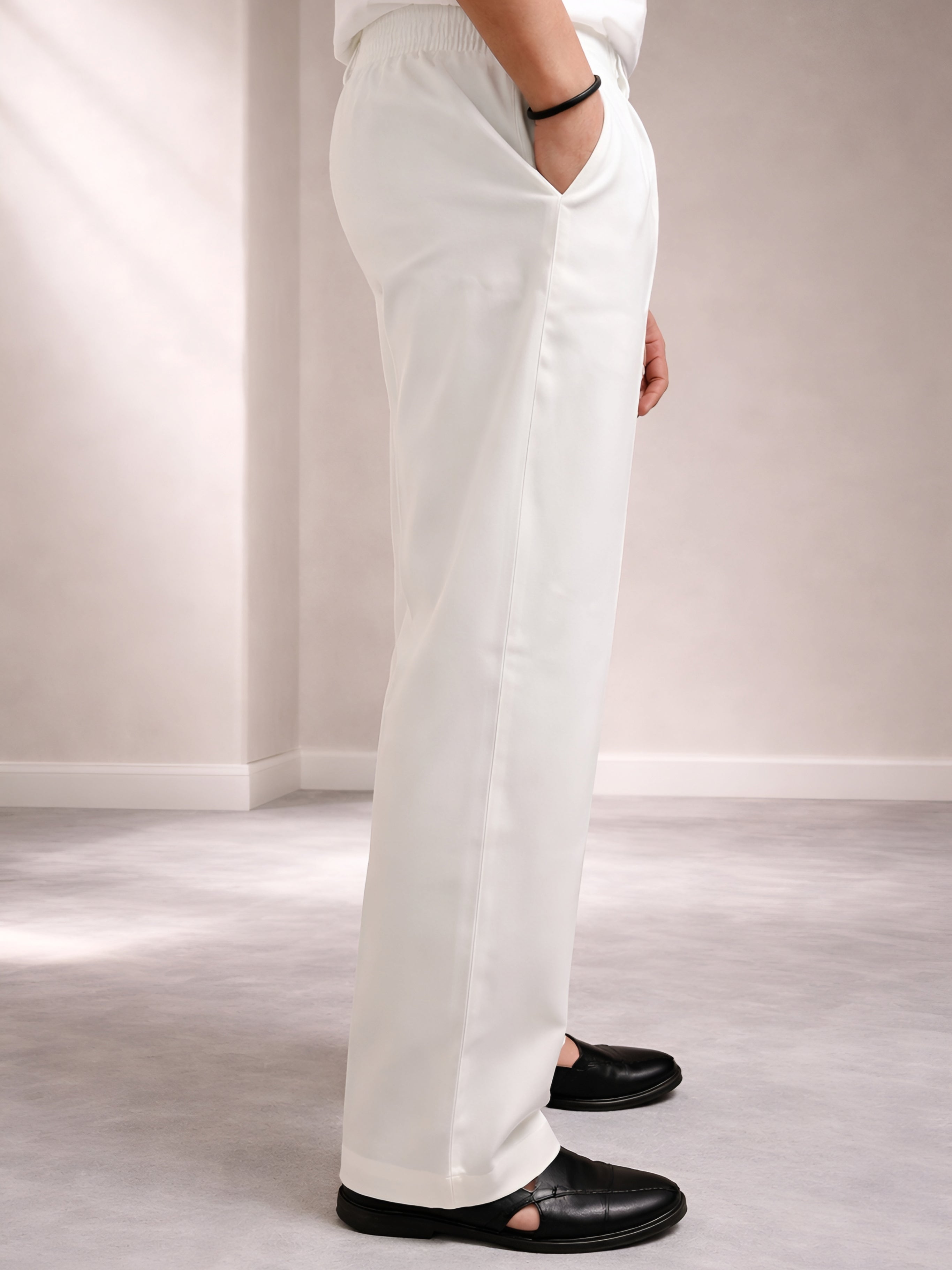 WHITE PARALLEL PANT (TROUSERS)
