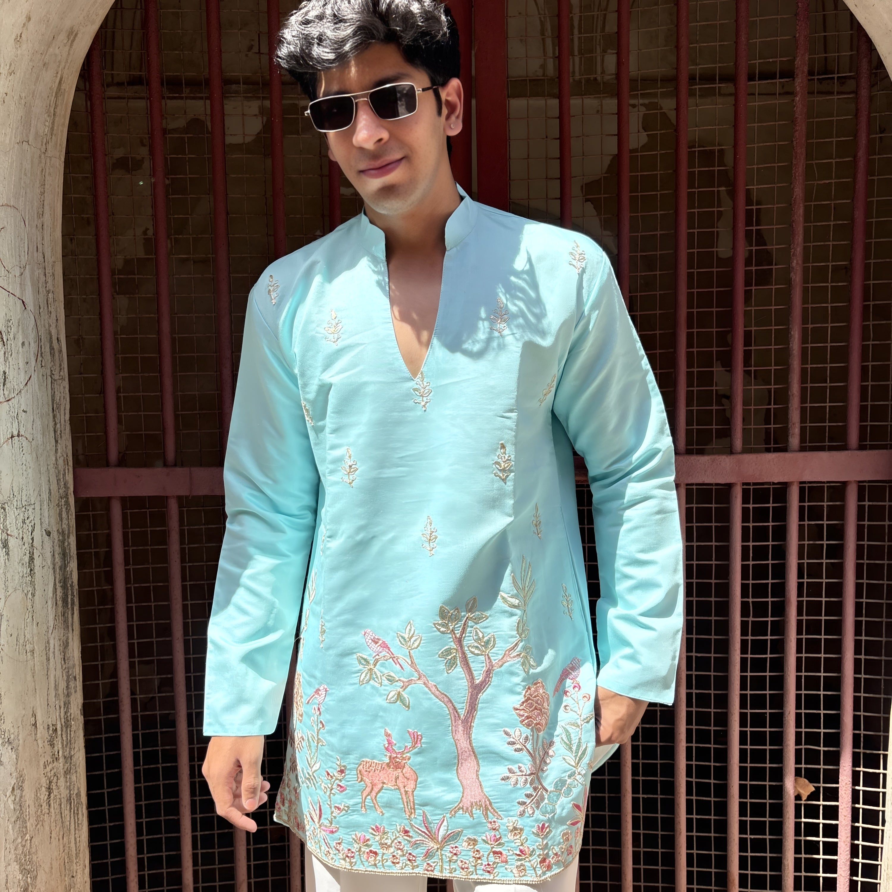 OCEAN BLUE EMBROIDERY V-NECK SHORT KURTA