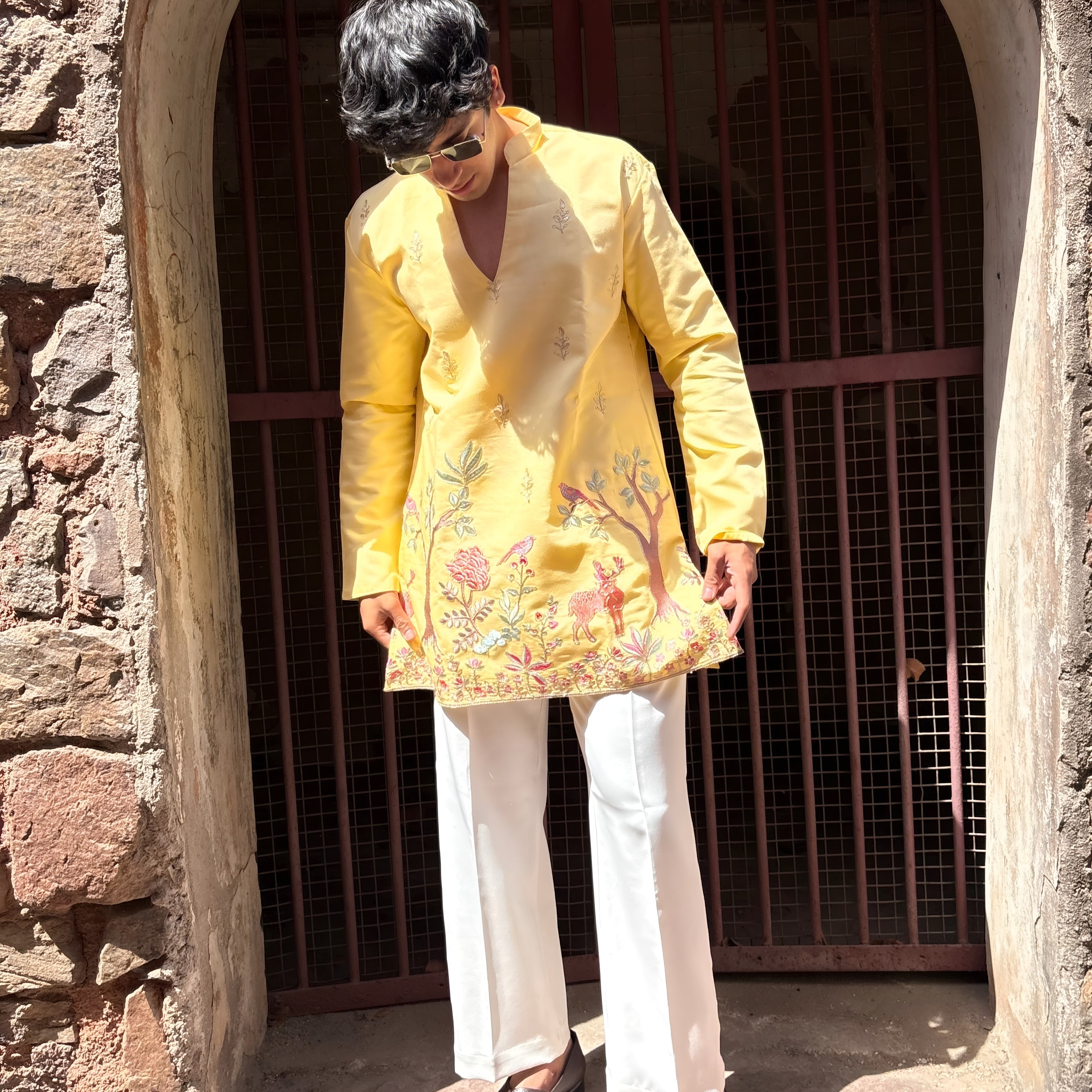 CREAM MEADOW EMBROIDERY V-NECK SHORT KURTA