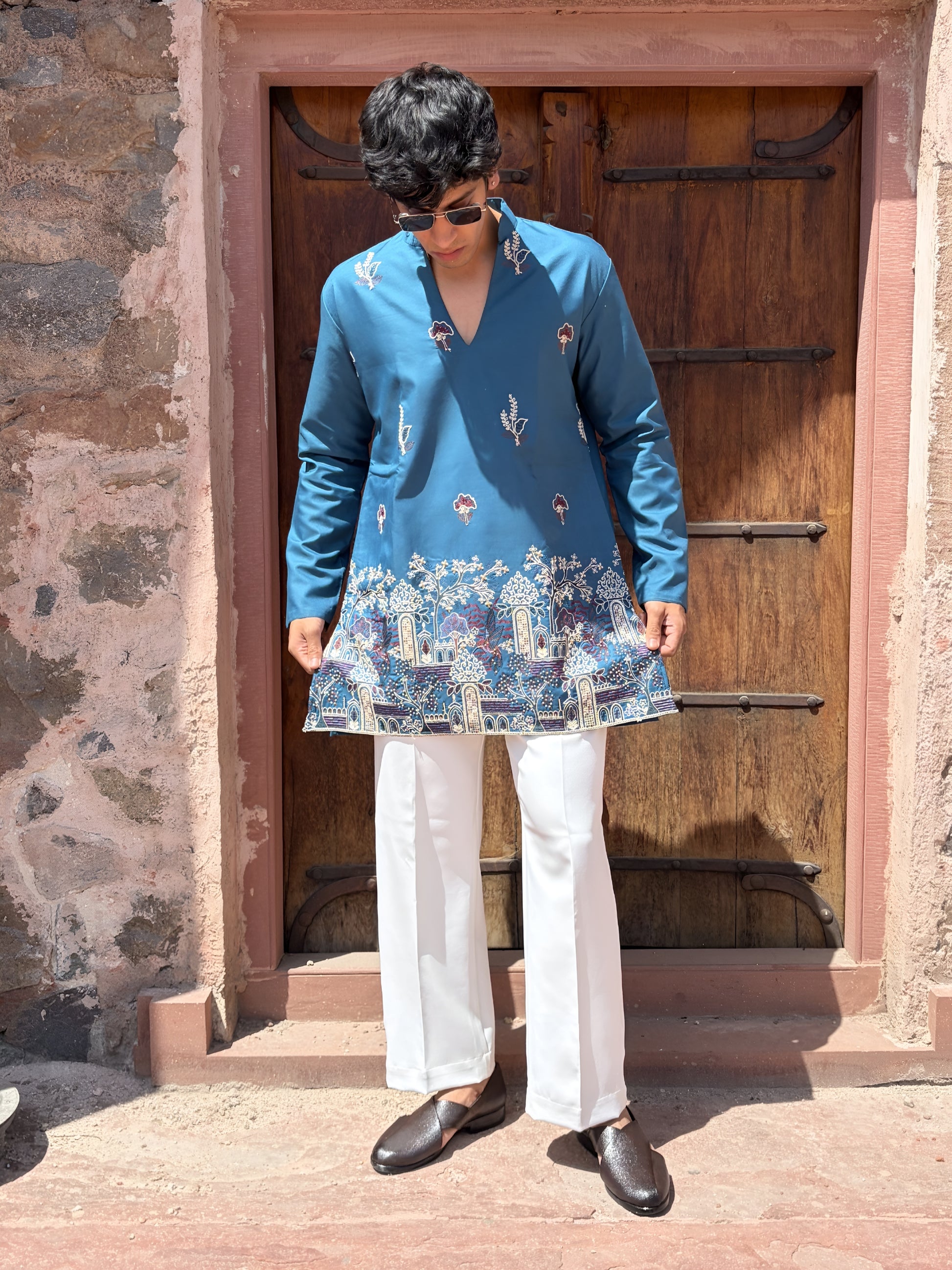 PEACOCK BLUE ARTISAN THREAD WORK V-NECK SHORT KURTA
