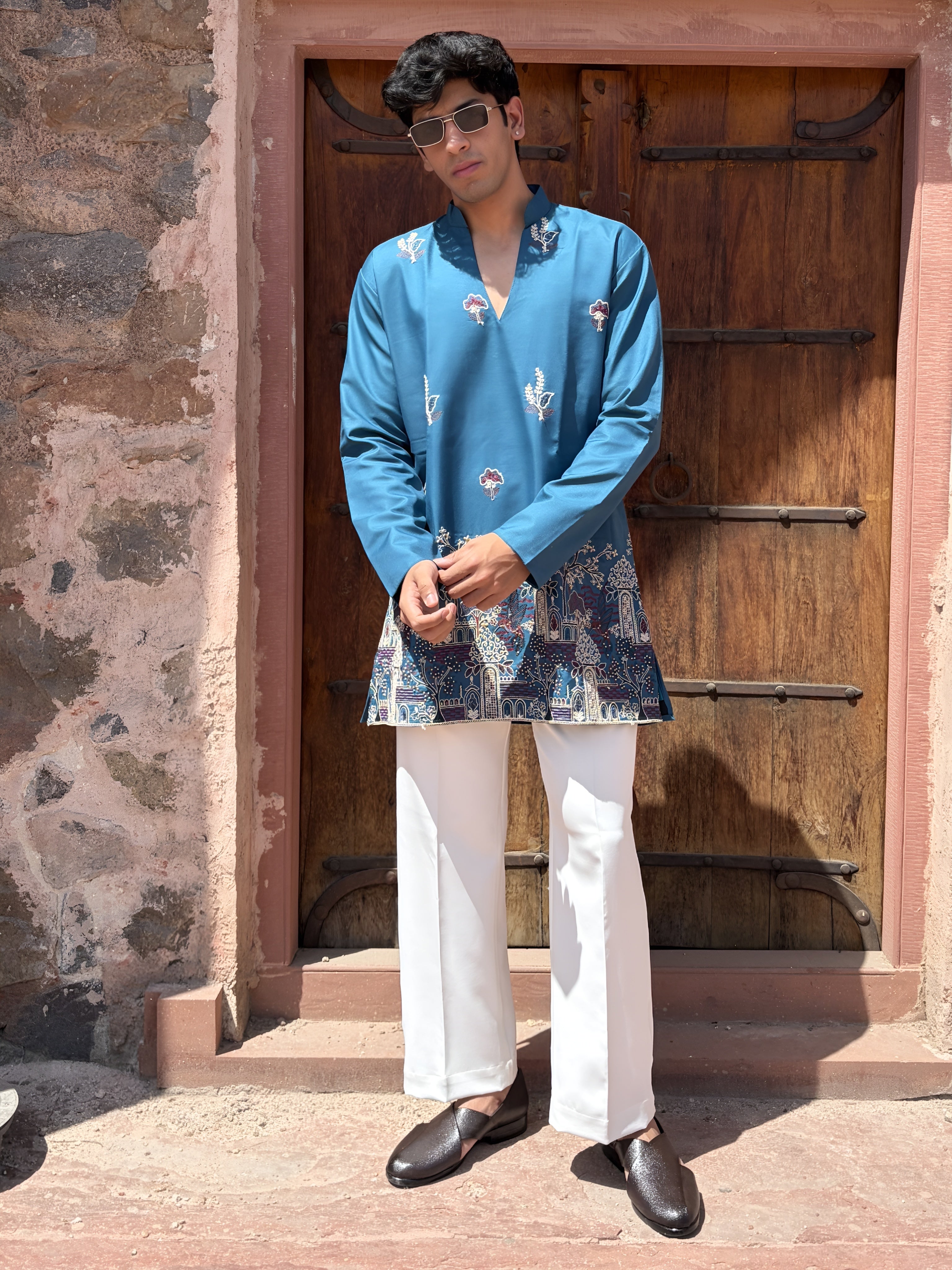 PEACOCK BLUE ARTISAN THREAD WORK V-NECK SHORT KURTA