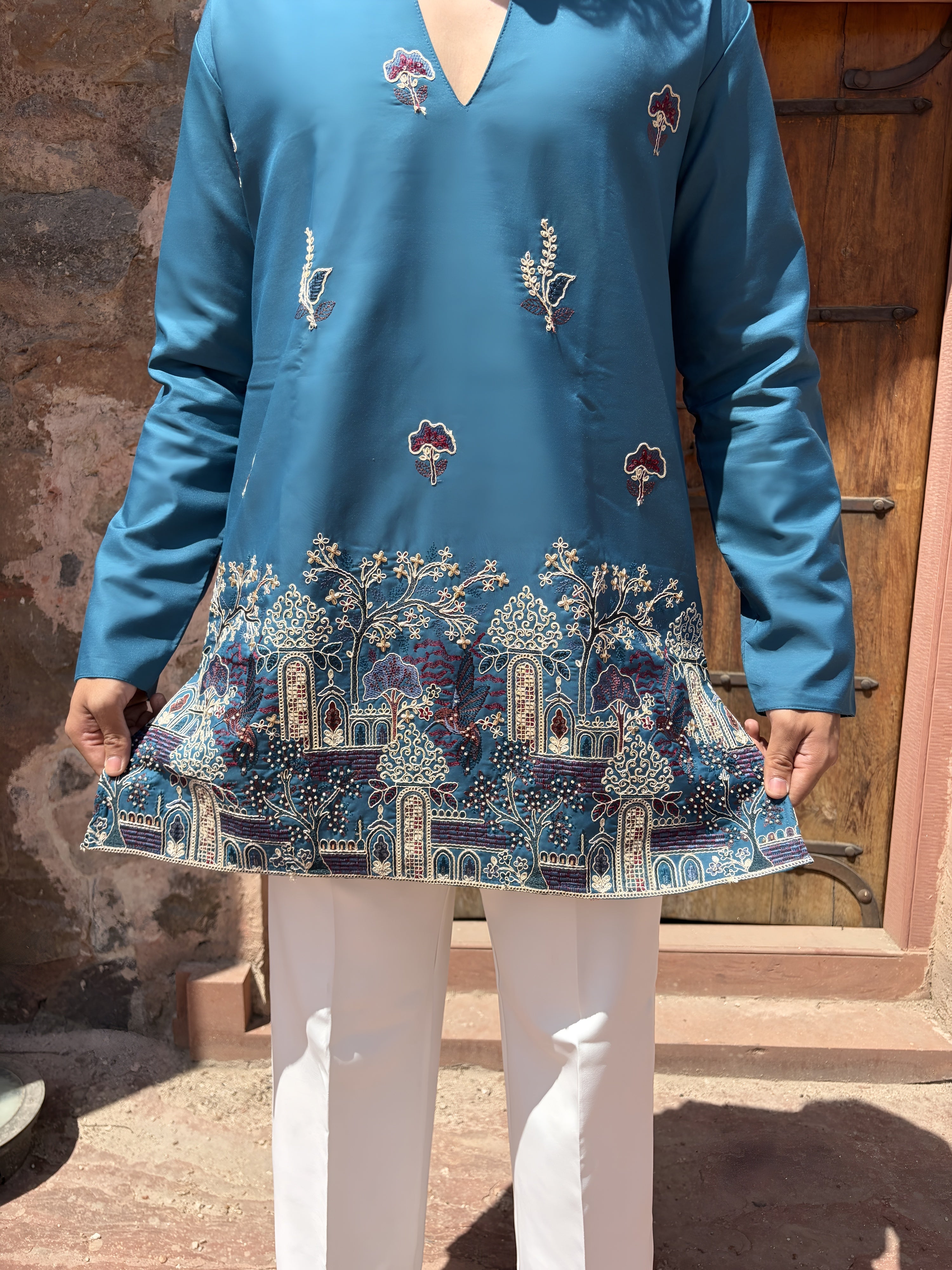 PEACOCK BLUE ARTISAN THREAD WORK V-NECK SHORT KURTA