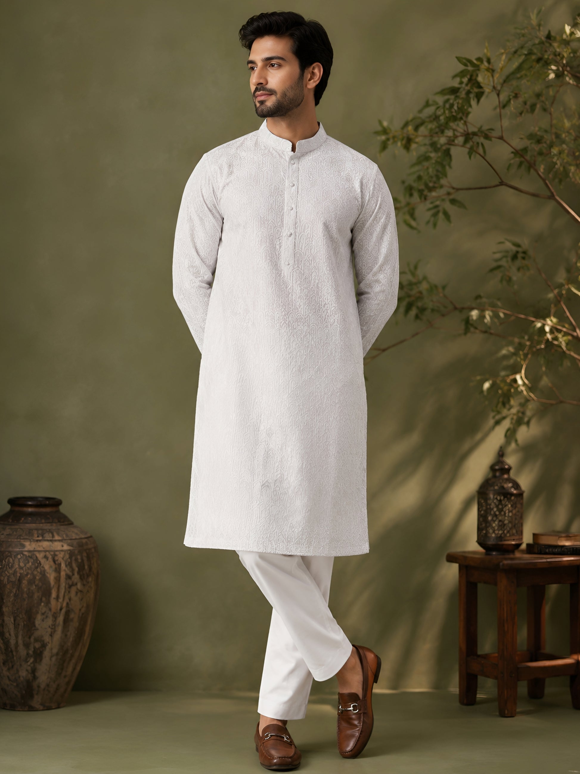 WHITE JACQUARD SILK MID-LENGTH KURTA