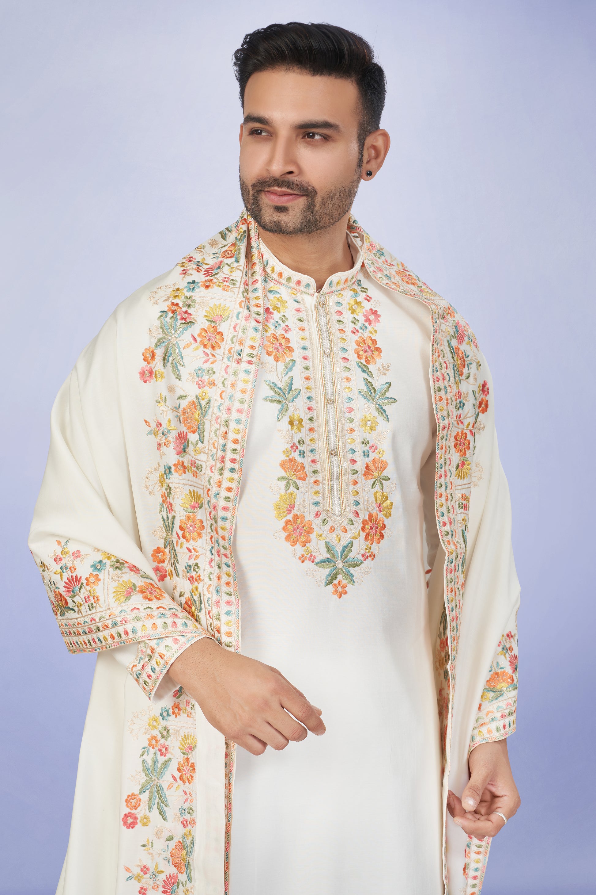 Royal Ivory Kashmiri Embroidered Kurta Set with Dupatta